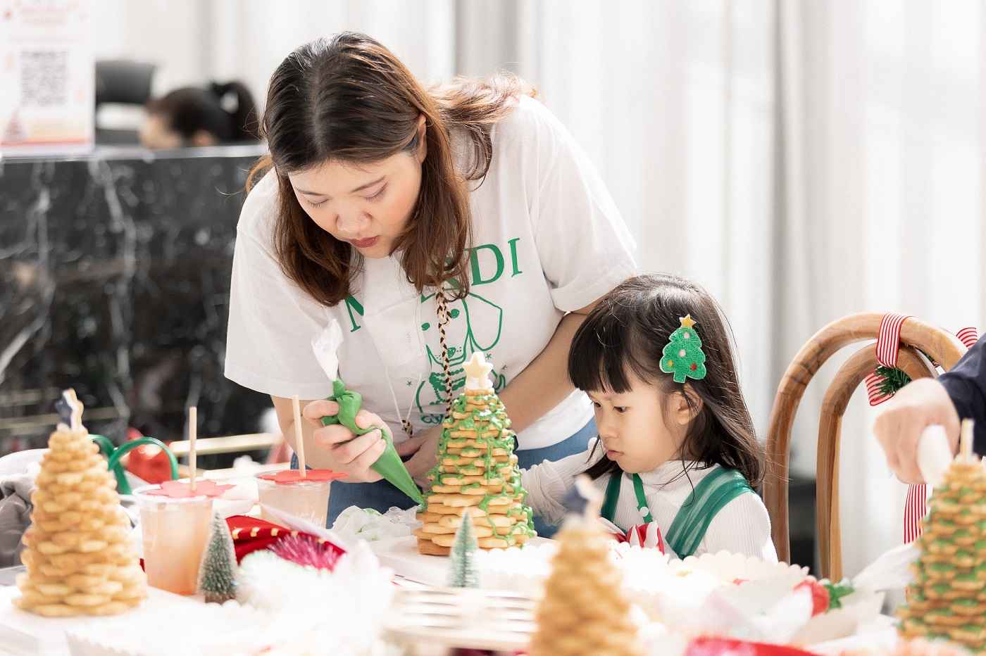 ภาพกิจกรรม Holiday cookie workshop