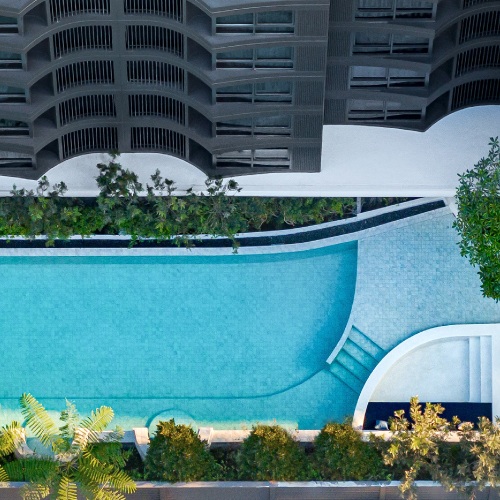 สระว่ายน้ำระบบเกลือ