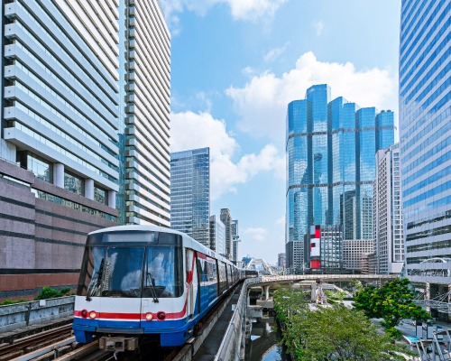 คอนโดพร้อมอยู่ ติดรถไฟฟ้า เป็นตัวเลือกที่ตอบโจทย์ทั้งการอยู่เองและซื้อเพื่อลงทุน